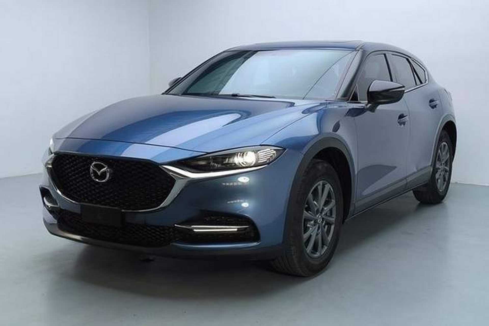 Used Mazda CX-4 2021 2.0L Automatic Two-Wheel Drive Blue Sky Dynamic Edition Front Left 45 Deg