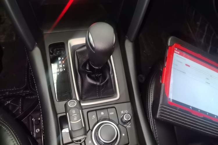 Used Mazda CX-4 2021 2.0L Automatic Two-Wheel Drive Blue Sky Exploration Edition Gear Lever