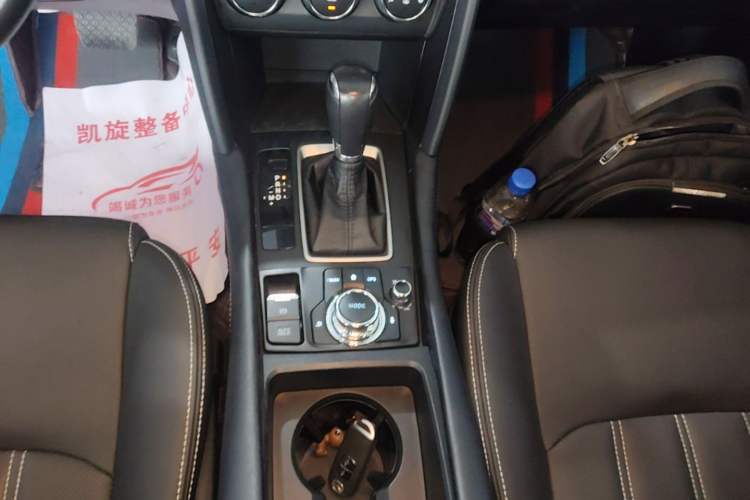Used Mazda CX-4 2021 2.0L Automatic Two-Wheel Drive Blue Sky Dynamic Edition Gear Lever