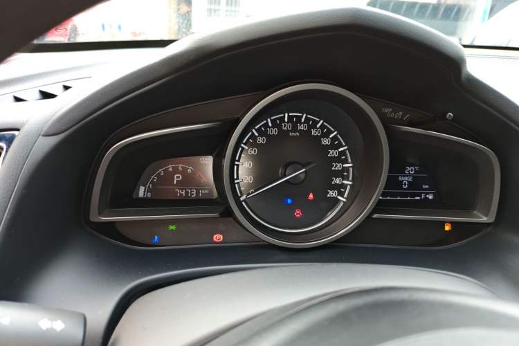 Used Mazda CX-4 2021 2.0L Automatic Two-Wheel Drive Blue Sky Exploration Edition Instrument Cluster