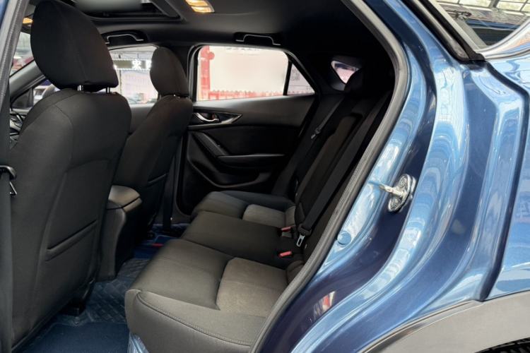 Used Mazda CX-4 2021 2.0L Automatic Two-Wheel Drive Blue Sky Dynamic Edition Interior 2