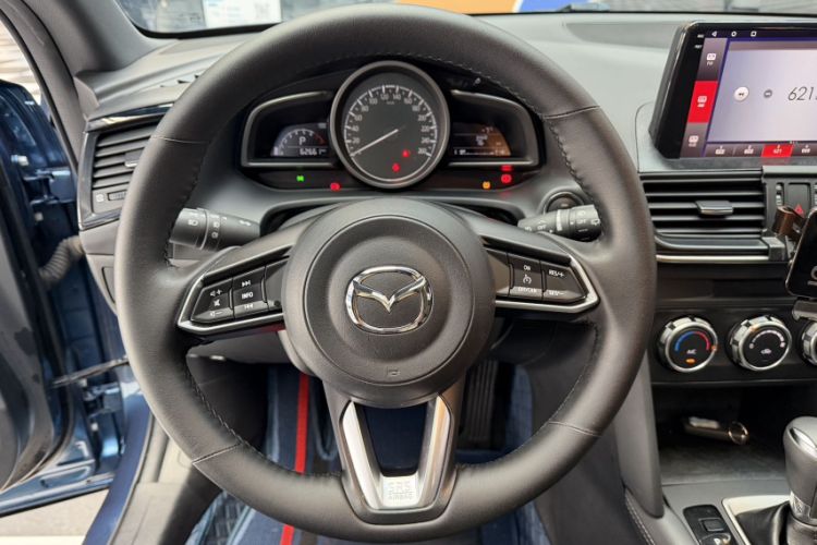 Used Mazda CX-4 2021 2.0L Automatic Two-Wheel Drive Blue Sky Dynamic Edition Interior 3