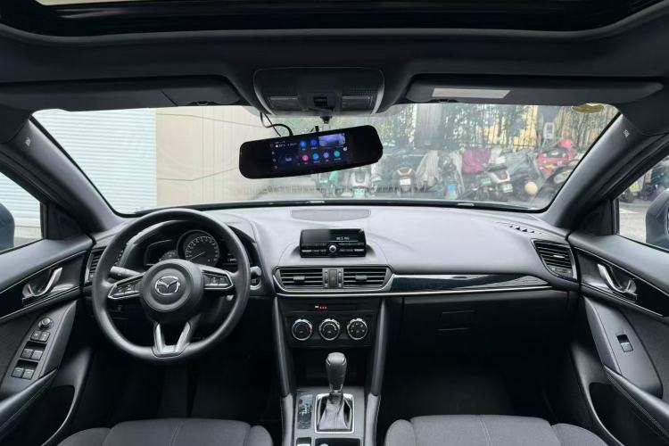 Used Mazda CX-4 2021 2.0L Automatic Two-Wheel Drive Blue Sky Dynamic Edition Interior 3