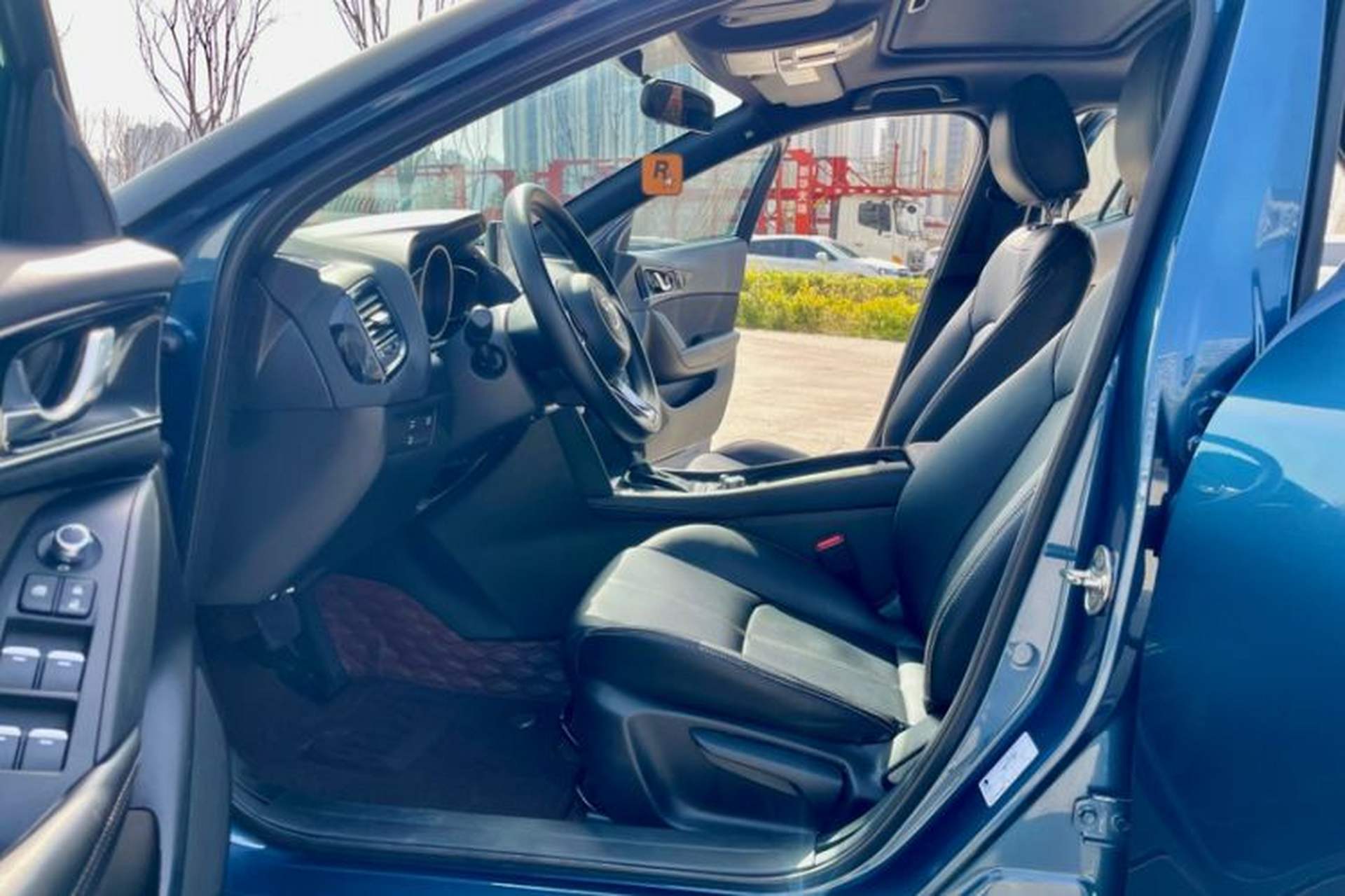 Used Mazda CX-4 2021 2.0L Automatic Two-Wheel Drive Blue Sky Dynamic Edition Interior 5