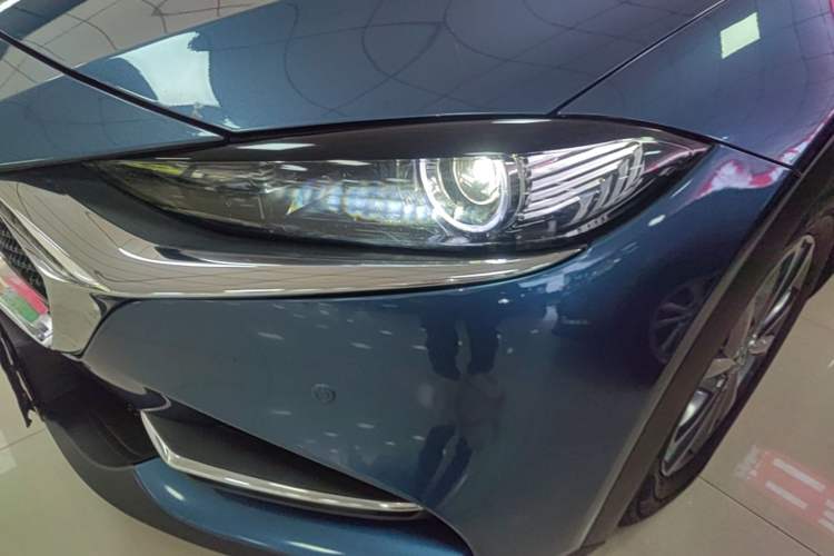 Used Mazda CX-4 2021 2.0L Automatic Two-Wheel Drive Blue Sky Exploration Edition Left Front Headlight