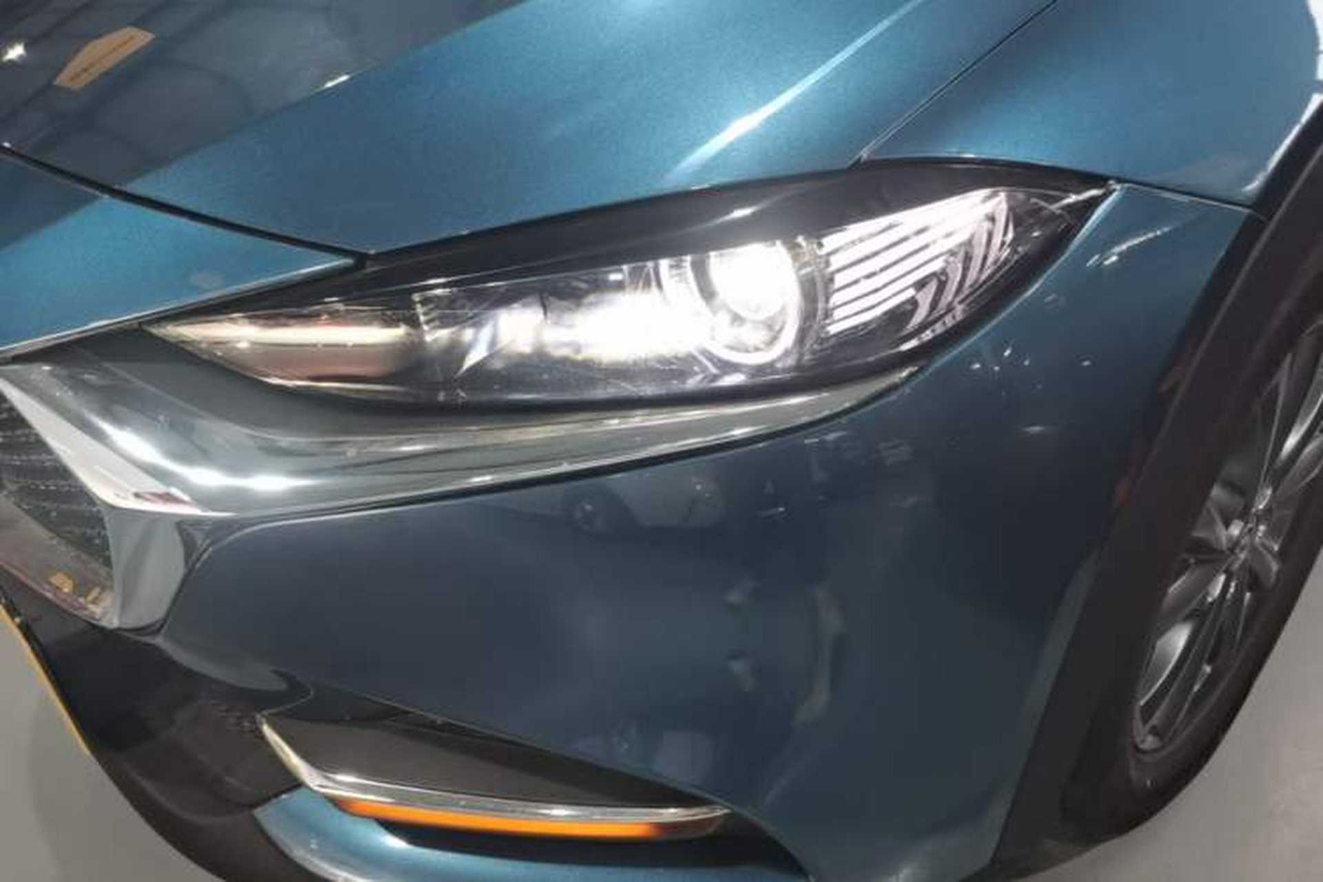 Used Mazda CX-4 2021 2.0L Automatic Two-Wheel Drive Blue Sky Dynamic Edition Left Front Headlight