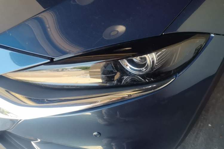 Used Mazda CX-4 2021 2.0L Automatic Two-Wheel Drive Blue Sky Exploration Edition Left Front Headlight