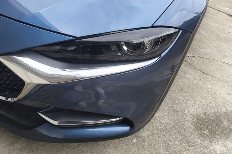 Used Mazda CX-4 2021 2.0L Automatic Two-Wheel Drive Blue Sky Exploration Edition Left Front Headlight