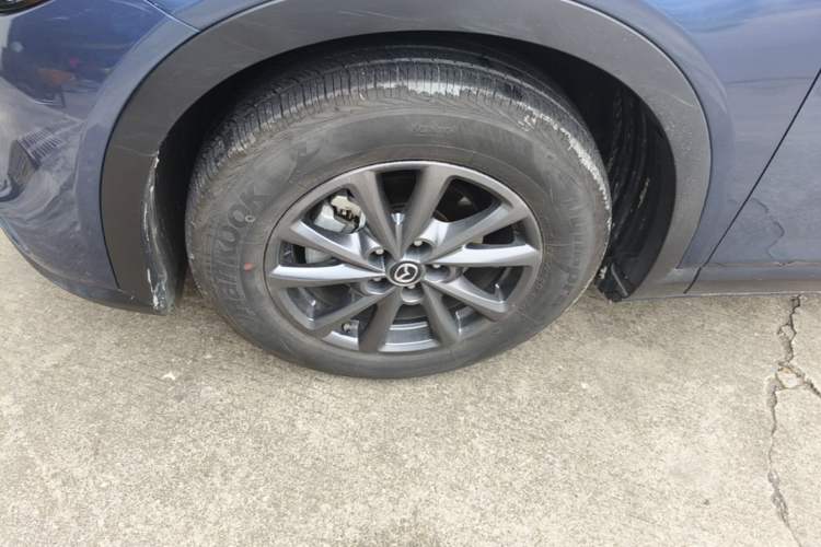 Used Mazda CX-4 2021 2.0L Automatic Two-Wheel Drive Blue Sky Exploration Edition Left Front Wheel Hub