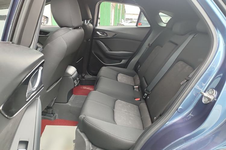 Used Mazda CX-4 2021 2.0L Automatic Two-Wheel Drive Blue Sky Exploration Edition Left Rear Seat