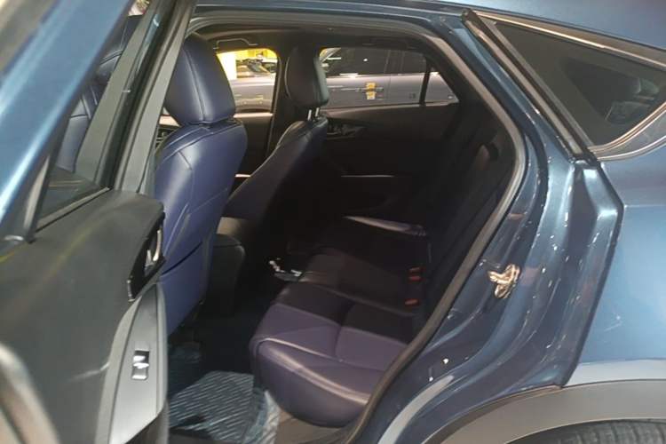 Used Mazda CX-4 2021 2.0L Automatic Two-Wheel Drive Blue Sky Dynamic Edition Left Rear Seat