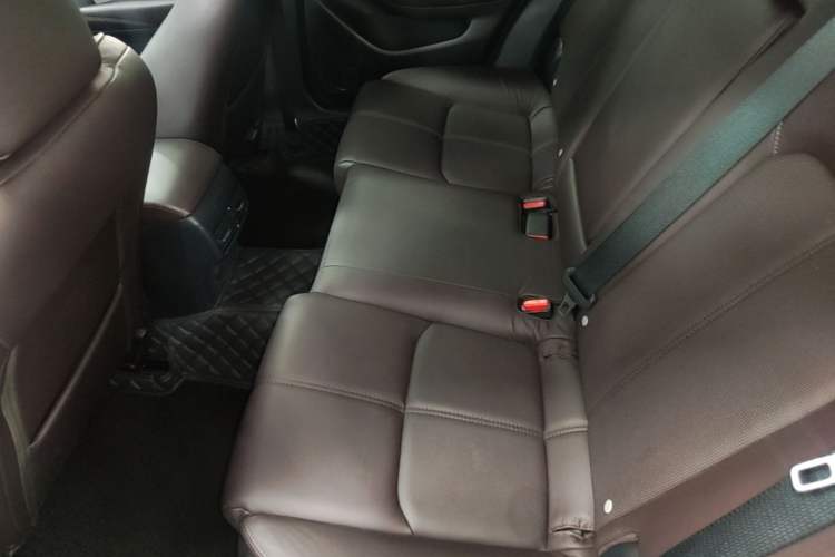 Used Mazda CX-4 2021 2.0L Automatic Two-Wheel Drive Blue Sky Luxury Edition Left Rear Seat
