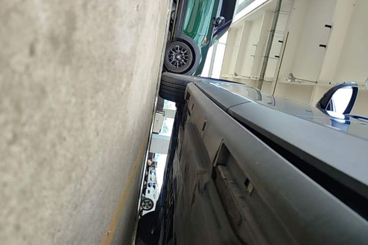 Used Mazda CX-4 2021 2.0L Automatic Two-Wheel Drive Blue Sky Exploration Edition Left Side Sill