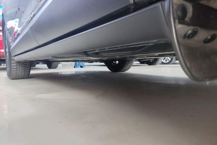 Used Mazda CX-4 2021 2.0L Automatic Two-Wheel Drive Blue Sky Dynamic Edition Left Side Sill