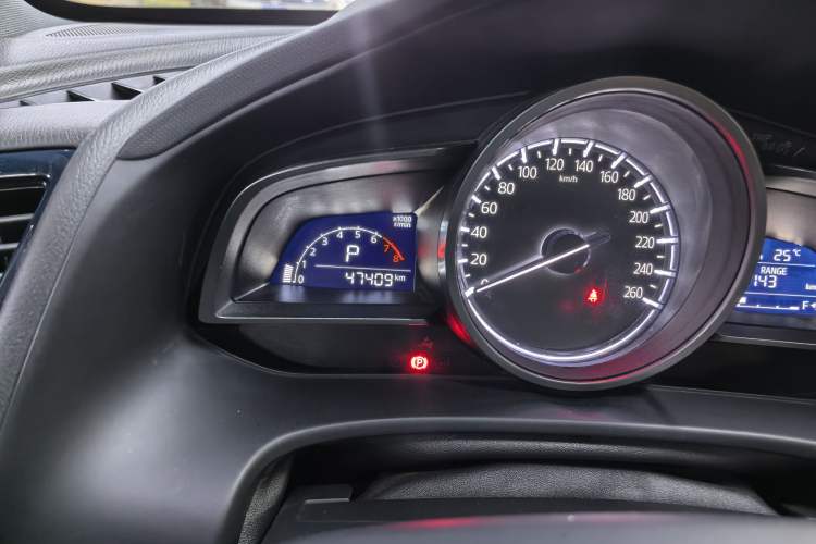 Used Mazda CX-4 2021 2.0L Automatic Two-Wheel Drive Blue Sky Dynamic Edition Odometer Close Up