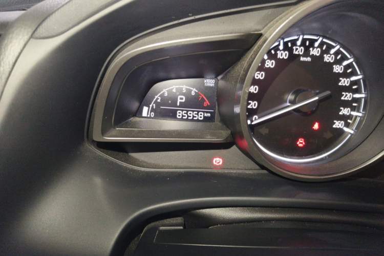 Used Mazda CX-4 2021 2.0L Automatic Two-Wheel Drive Blue Sky Dynamic Edition Odometer Close Up