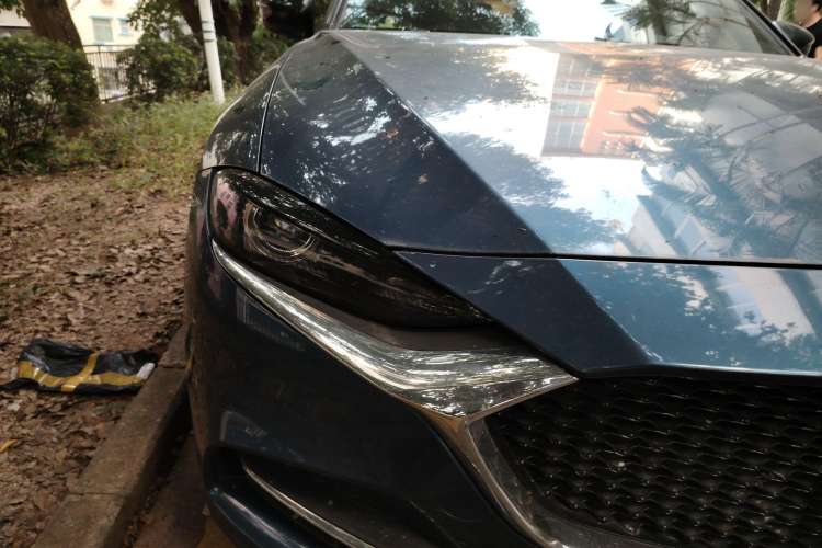 Used Mazda CX-4 2021 2.0L Automatic Two-Wheel Drive Blue Sky Dynamic Edition Right Front Headlight