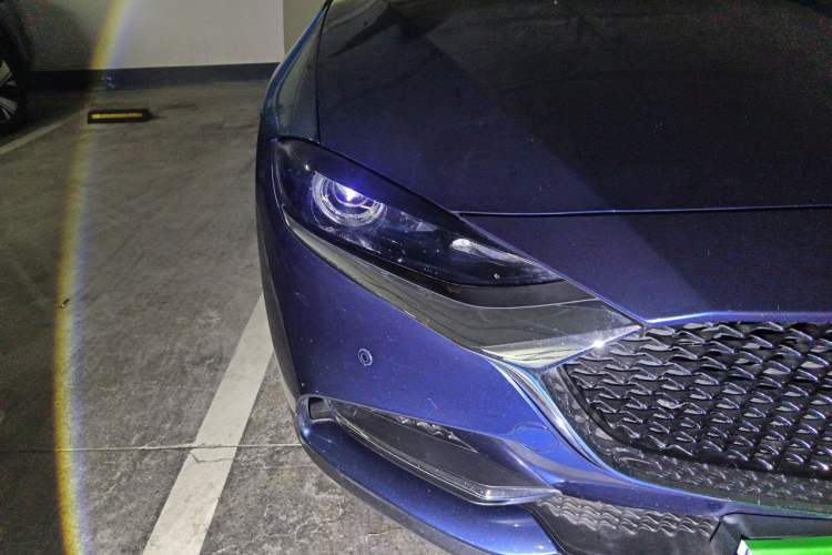 Used Mazda CX-4 2021 2.0L Automatic Two-Wheel Drive Blue Sky Exploration Edition Right Front Headlight