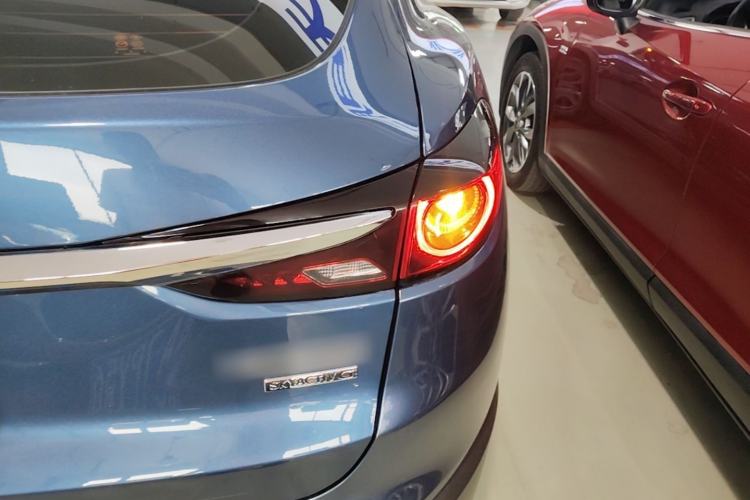 Used Mazda CX-4 2021 2.0L Automatic Two-Wheel Drive Blue Sky Dynamic Edition Right Rear Taillight