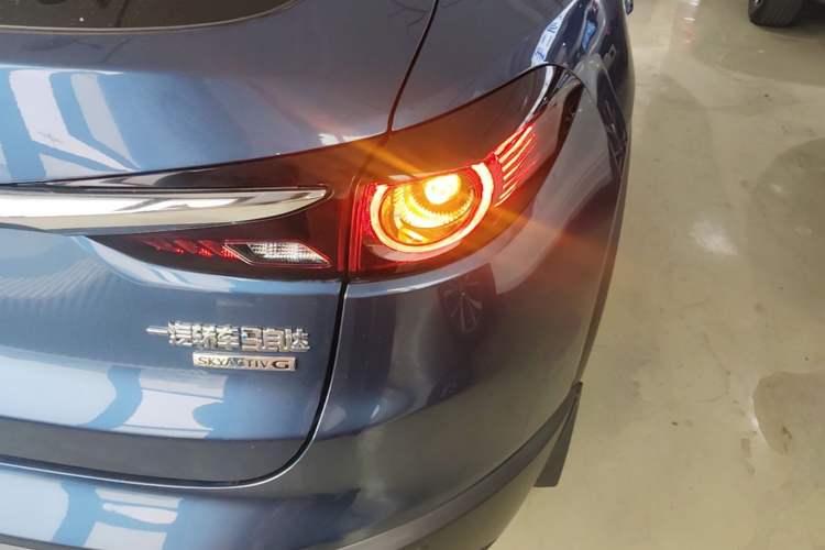 Used Mazda CX-4 2021 2.0L Automatic Two-Wheel Drive Blue Sky Dynamic Edition Right Rear Taillight