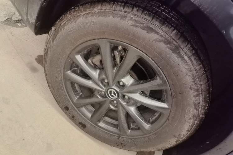 Used Mazda CX-4 2021 2.0L Automatic Two-Wheel Drive Blue Sky Exploration Edition Right Rear Wheel Hub