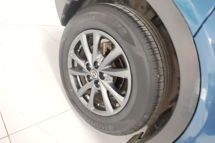 Used Mazda CX-4 2021 2.0L Automatic Two-Wheel Drive Blue Sky Luxury Edition Right Rear Wheel Hub