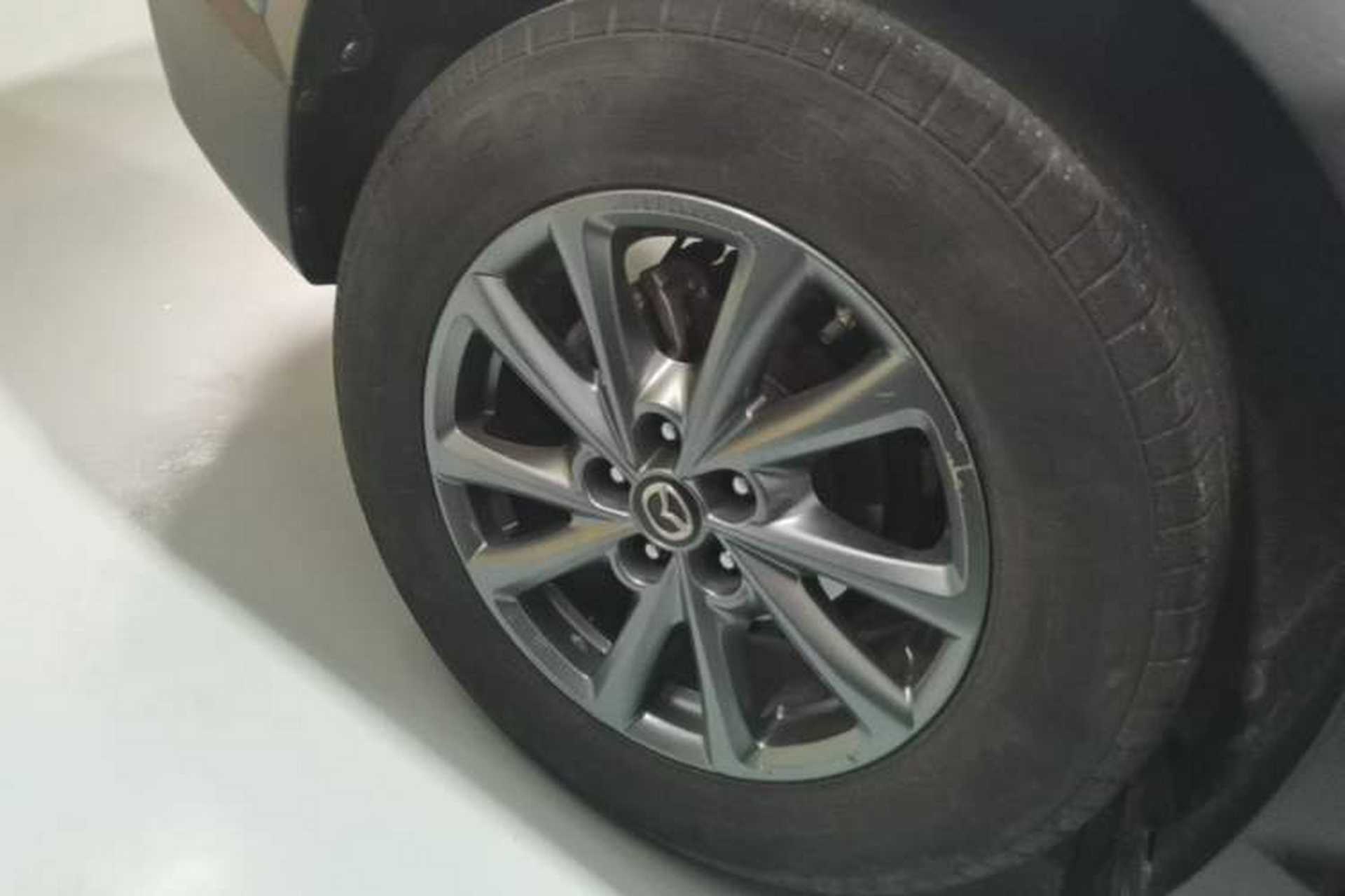 Used Mazda CX-4 2021 2.0L Automatic Two-Wheel Drive Blue Sky Dynamic Edition Right Rear Wheel Hub