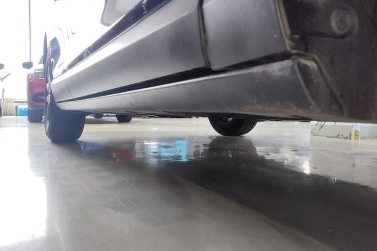 Used Mazda CX-4 2021 2.0L Automatic Two-Wheel Drive Blue Sky Dynamic Edition Right Side Sill