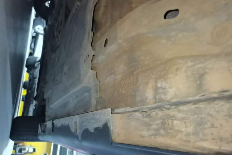 Used Mazda CX-4 2021 2.0L Automatic Two-Wheel Drive Blue Sky Dynamic Edition Right Side Sill