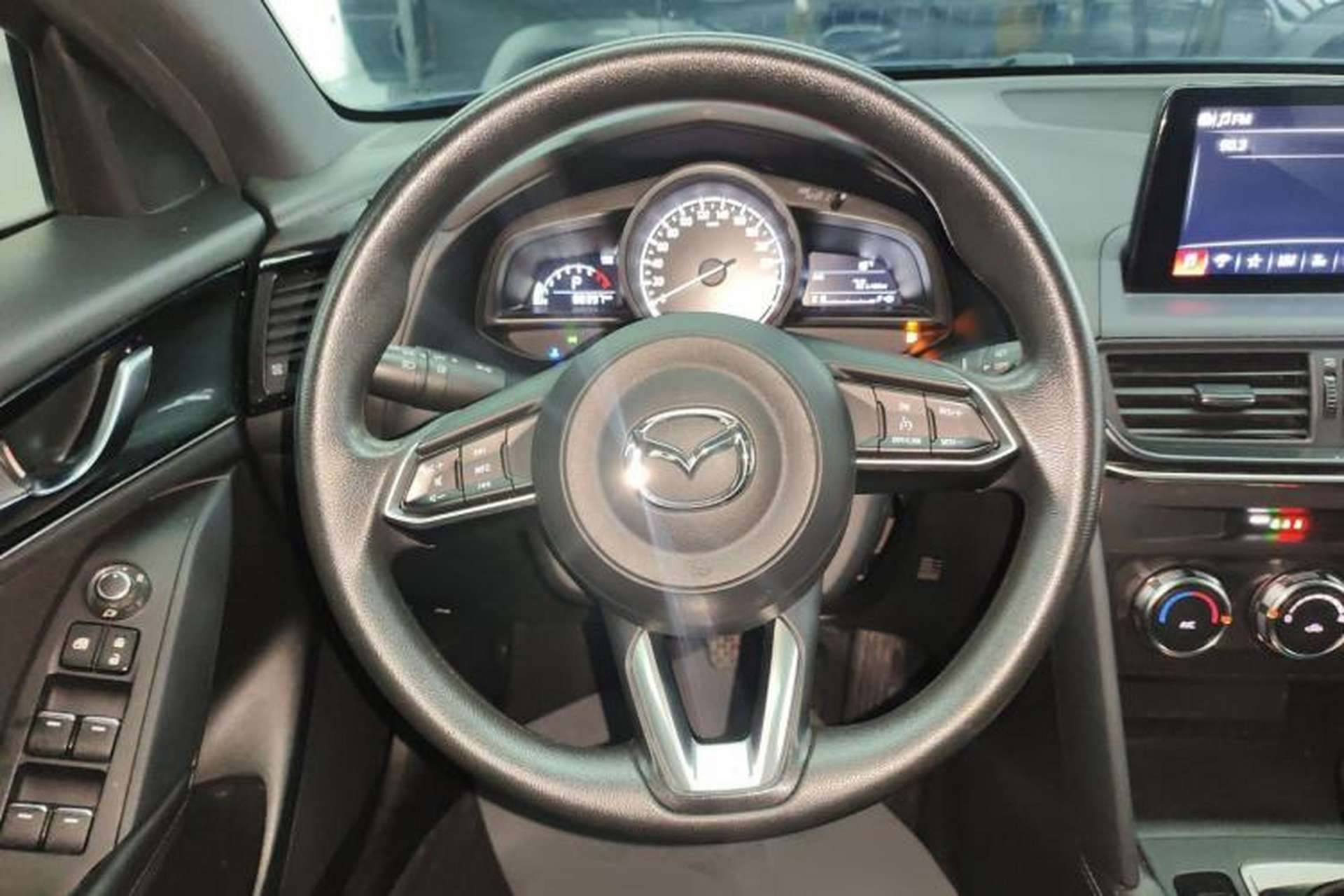 Used Mazda CX-4 2021 2.0L Automatic Two-Wheel Drive Blue Sky Dynamic Edition Steering Wheel
