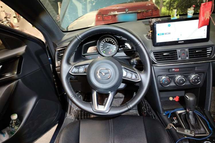 Used Mazda CX-4 2021 2.0L Automatic Two-Wheel Drive Blue Sky Dynamic Edition Steering Wheel