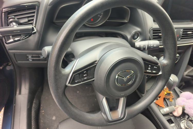 Used Mazda CX-4 2021 2.0L Automatic Two-Wheel Drive Blue Sky Dynamic Edition Steering Wheel