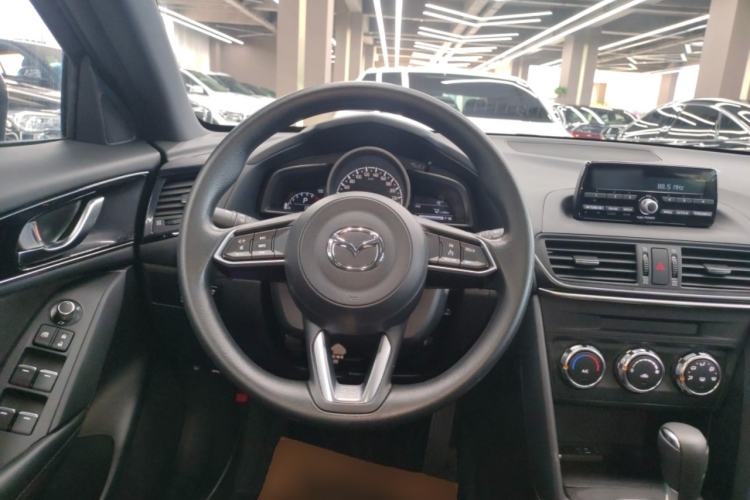 Used Mazda CX-4 2021 2.0L Automatic Two-Wheel Drive Blue Sky Dynamic Edition Steering Wheel