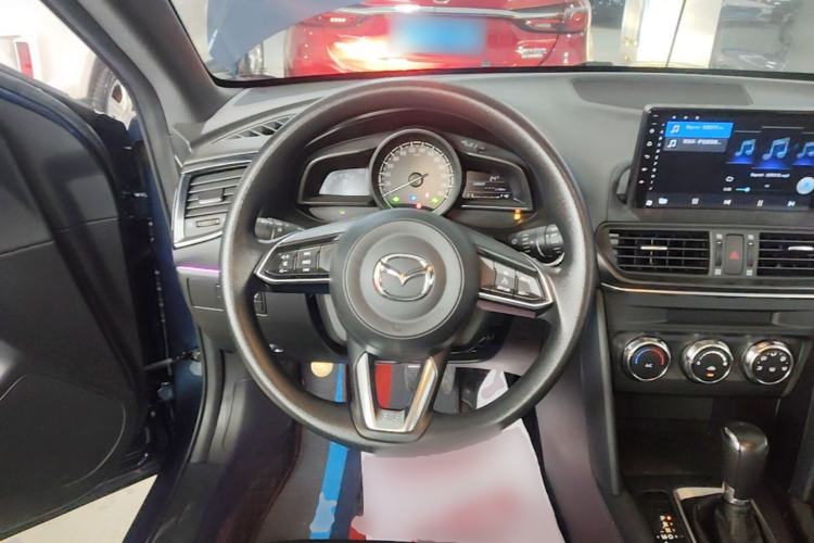 Used Mazda CX-4 2021 2.0L Automatic Two-Wheel Drive Blue Sky Dynamic Edition Steering Wheel