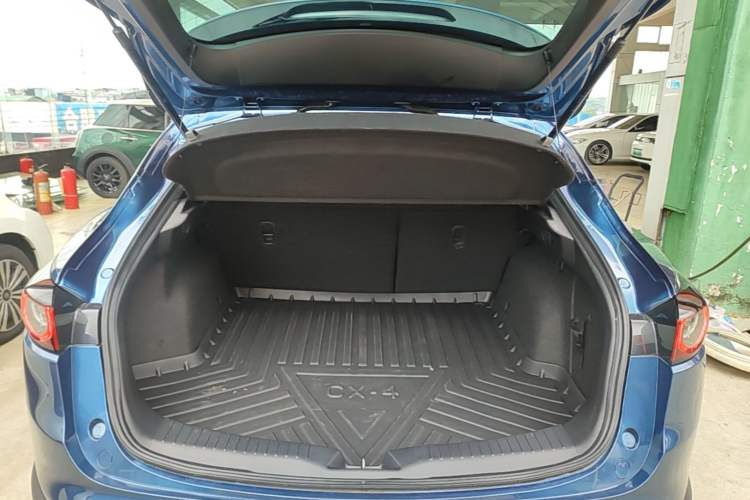 Used Mazda CX-4 2021 2.0L Automatic Two-Wheel Drive Blue Sky Exploration Edition Trunk