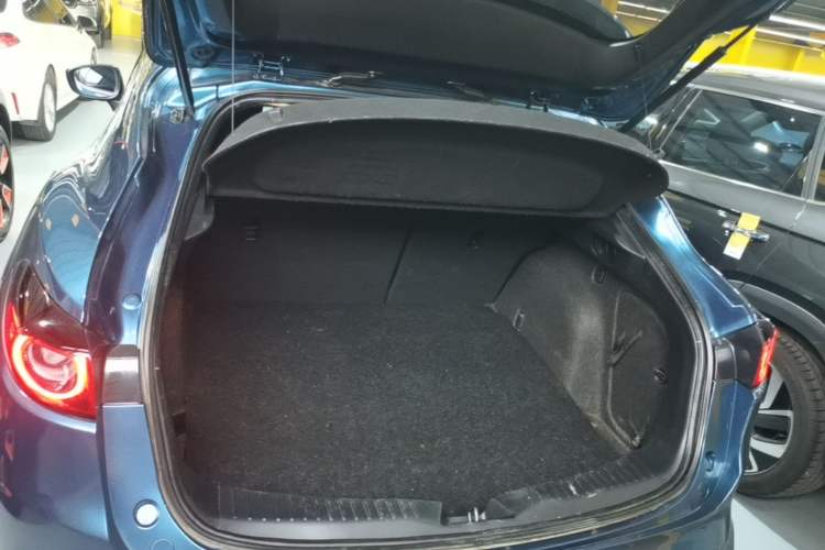 Used Mazda CX-4 2021 2.0L Automatic Two-Wheel Drive Blue Sky Dynamic Edition Trunk