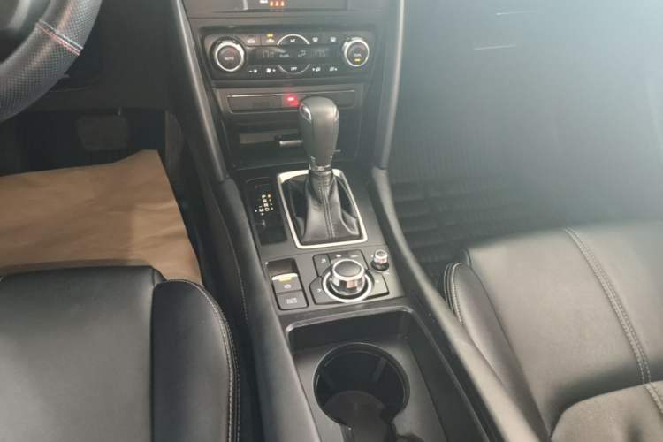 Used Mazda CX-4 2021 2.0L Automatic Two-Wheel Drive Blue Sky Exploration Edition Gear Lever