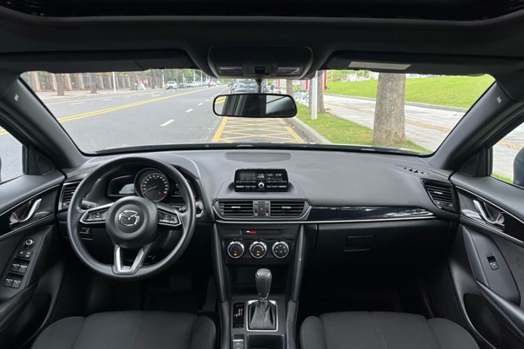 Used Mazda CX-4 2021 2.0L Automatic Two-Wheel Drive Blue Sky Dynamic Edition Interior 1