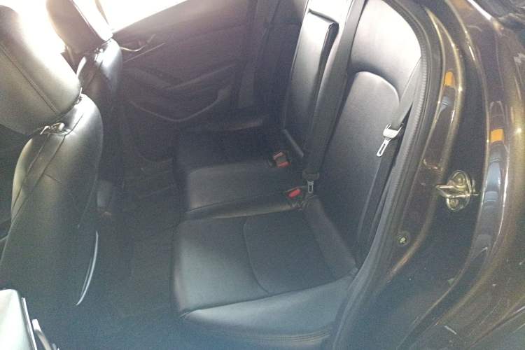 Used Mazda CX-4 2021 2.0L Automatic Two-Wheel Drive Blue Sky Dynamic Edition Left Rear Seat
