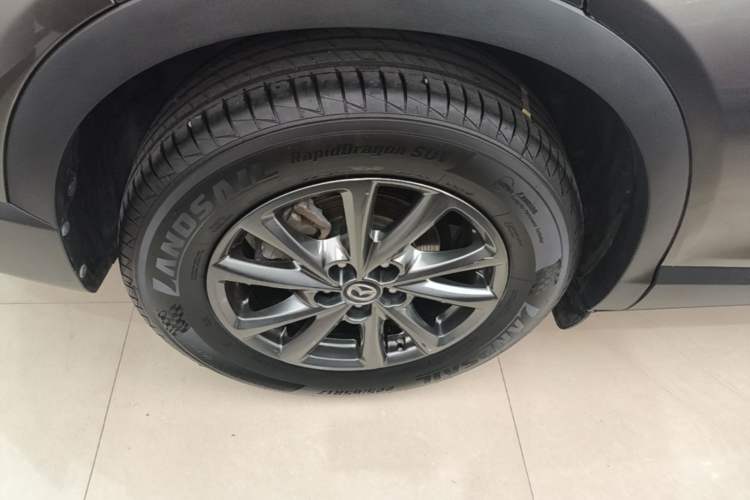Used Mazda CX-4 2021 2.0L Automatic Two-Wheel Drive Blue Sky Exploration Edition Right Rear Wheel Hub