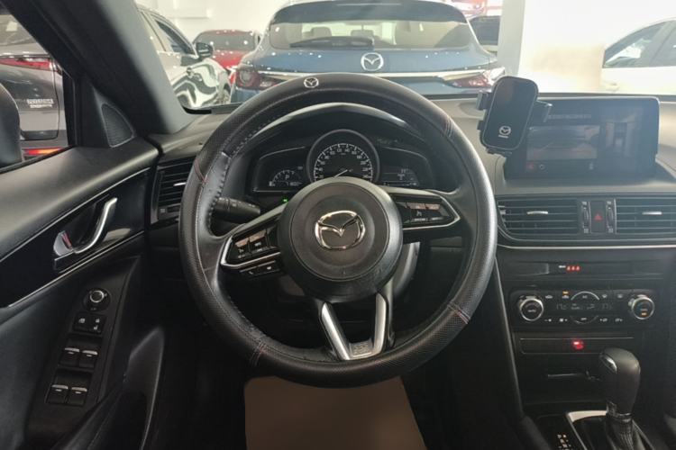 Used Mazda CX-4 2021 2.0L Automatic Two-Wheel Drive Blue Sky Exploration Edition Steering Wheel