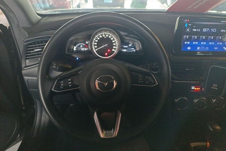 Used Mazda CX-4 2021 2.0L Automatic Two-Wheel Drive Blue Sky Dynamic Edition Steering Wheel