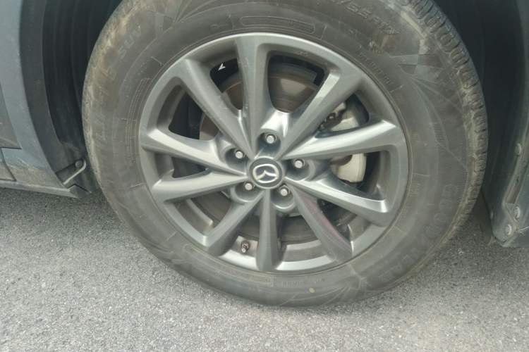 Used Mazda CX-4 2021 2.0L Automatic Two-Wheel Drive Blue Sky Exploration Edition Right Front Wheel Hub