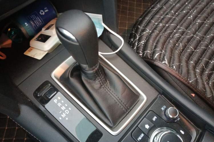 Used Mazda CX-4 2021 2.0L Automatic Two-Wheel Drive Blue Sky Dynamic Edition Gear Lever