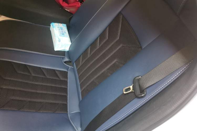 Used Mazda CX-4 2021 2.0L Automatic Two-Wheel Drive Blue Sky Dynamic Edition Left Rear Seat