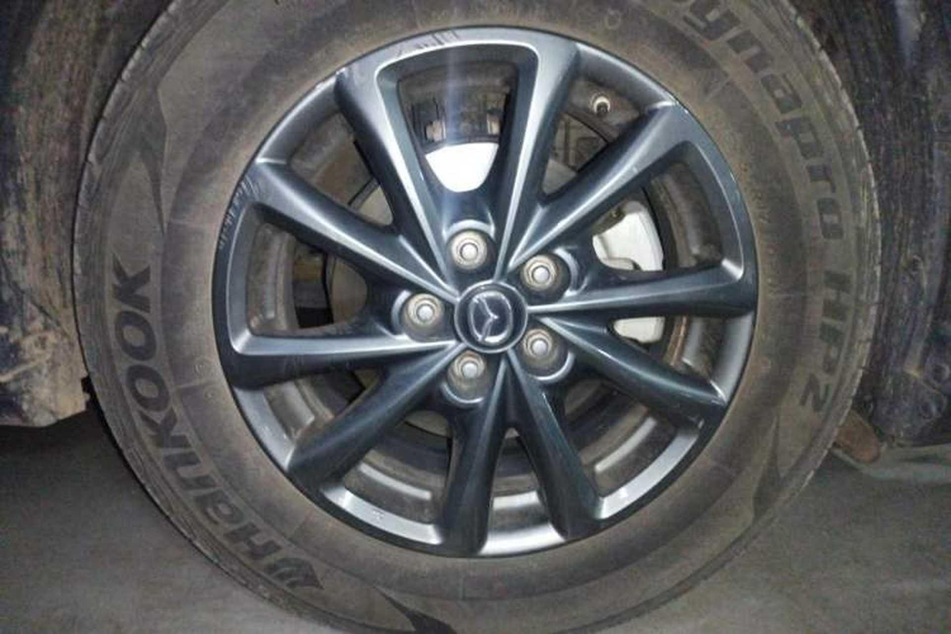 Used Mazda CX-4 2021 2.0L Automatic Two-Wheel Drive Blue Sky Dynamic Edition Right Front Wheel Hub