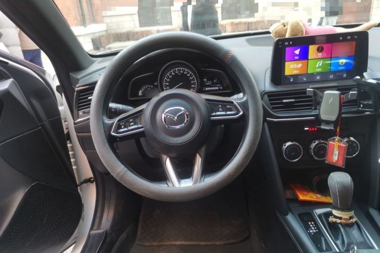 Used Mazda CX-4 2021 2.0L Automatic Two-Wheel Drive Blue Sky Dynamic Edition Steering Wheel