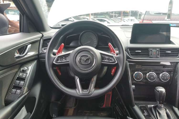 Used Mazda CX-4 2021 2.0L Automatic Two-Wheel Drive Blue Sky Dynamic Edition Steering Wheel