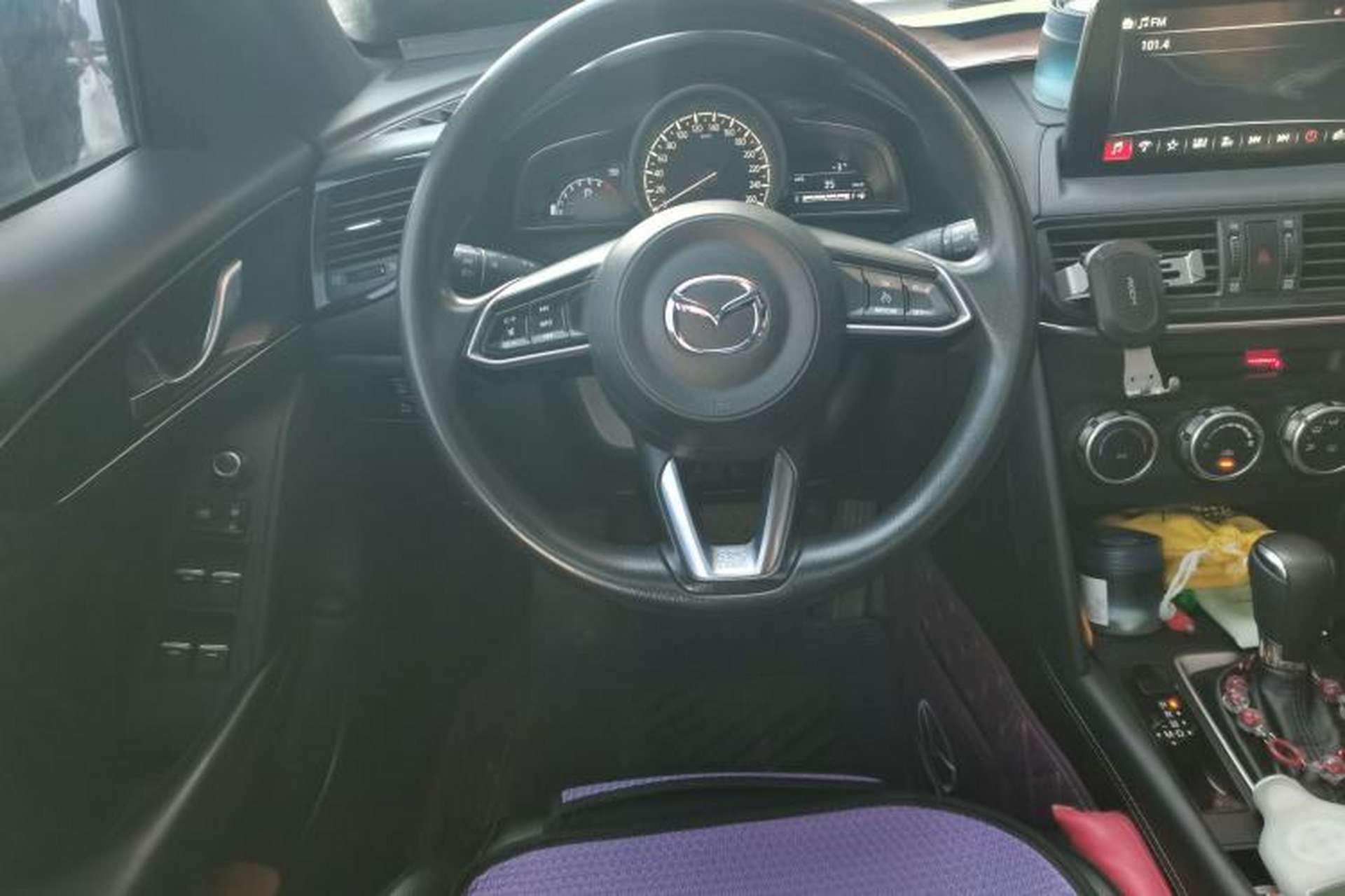 Used Mazda CX-4 2021 2.0L Automatic Two-Wheel Drive Blue Sky Dynamic Edition Steering Wheel