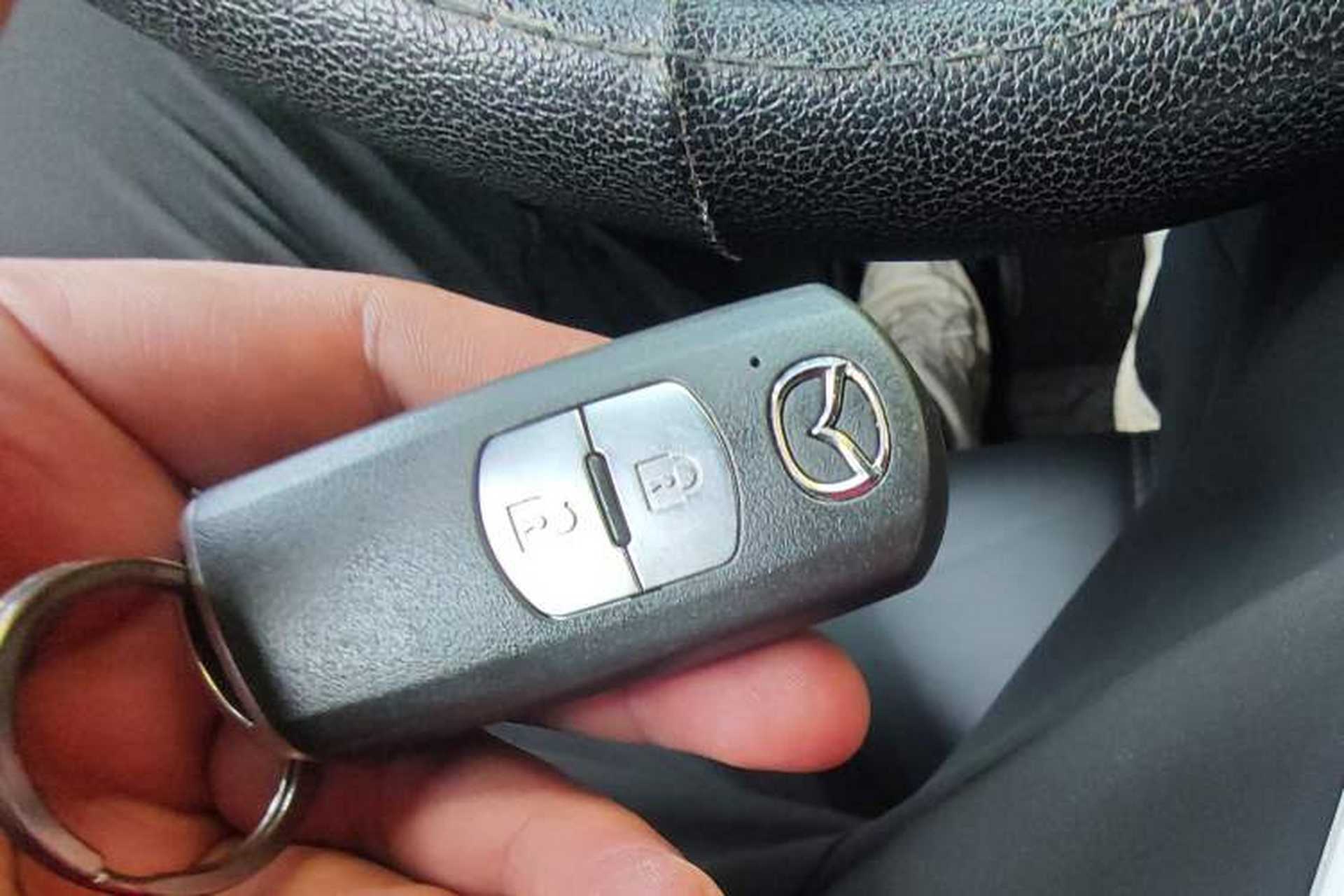 Used Mazda CX-4 2021 2.0L Automatic Two-Wheel Drive Blue Sky Dynamic Edition Vehicle Key